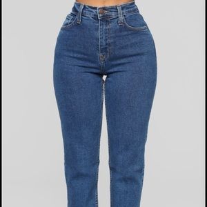 Fashionnova mom jeans 👖